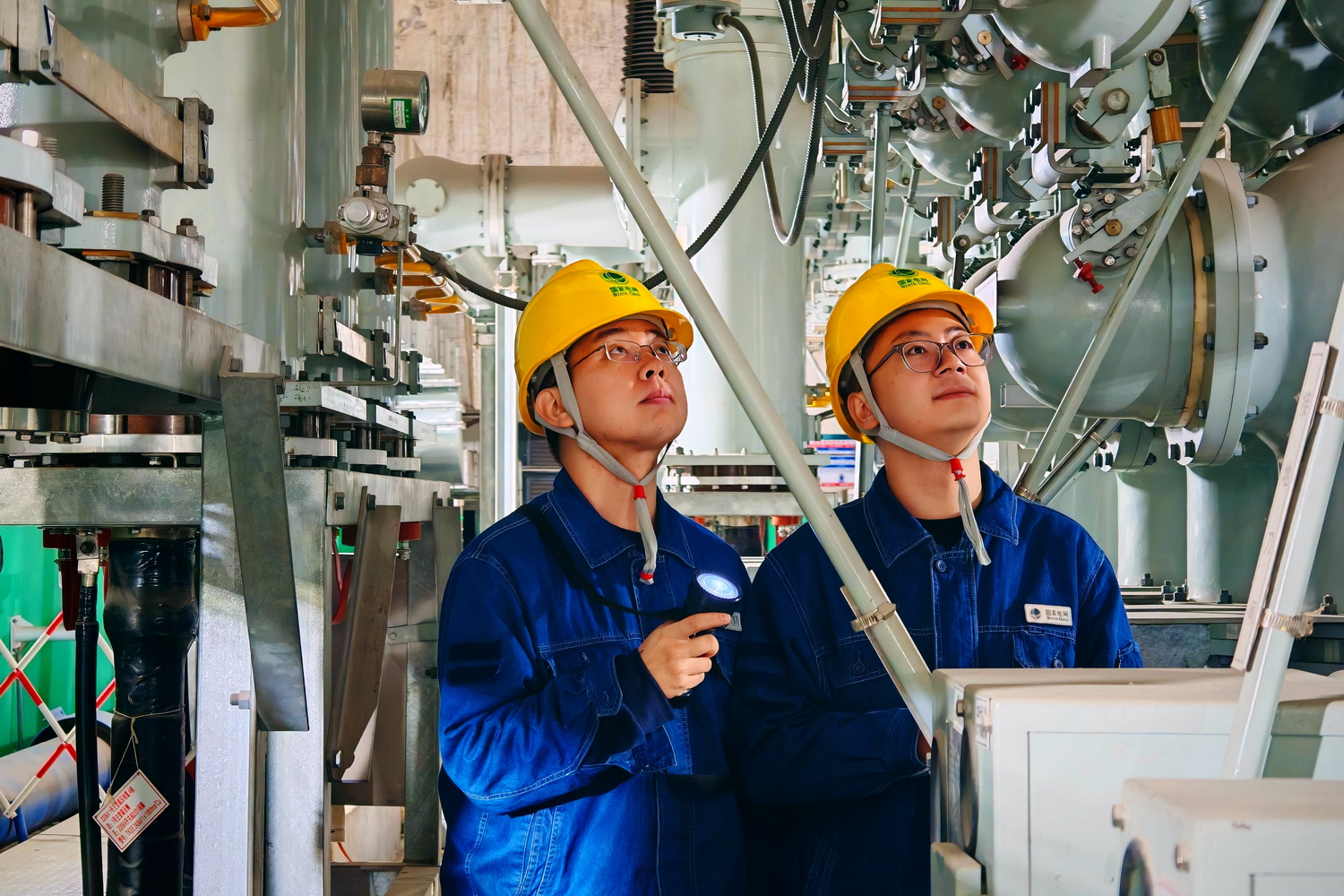 刘家峡水电厂:青春筑梦刘电 奉献点亮光明 (3).jpg 刘家峡水电厂:青春筑梦刘电 奉献点亮光明 (3).jpg