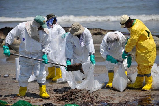 Ƭ2010524գ·˹ϲķۣ๤̲ϵۡ»ž